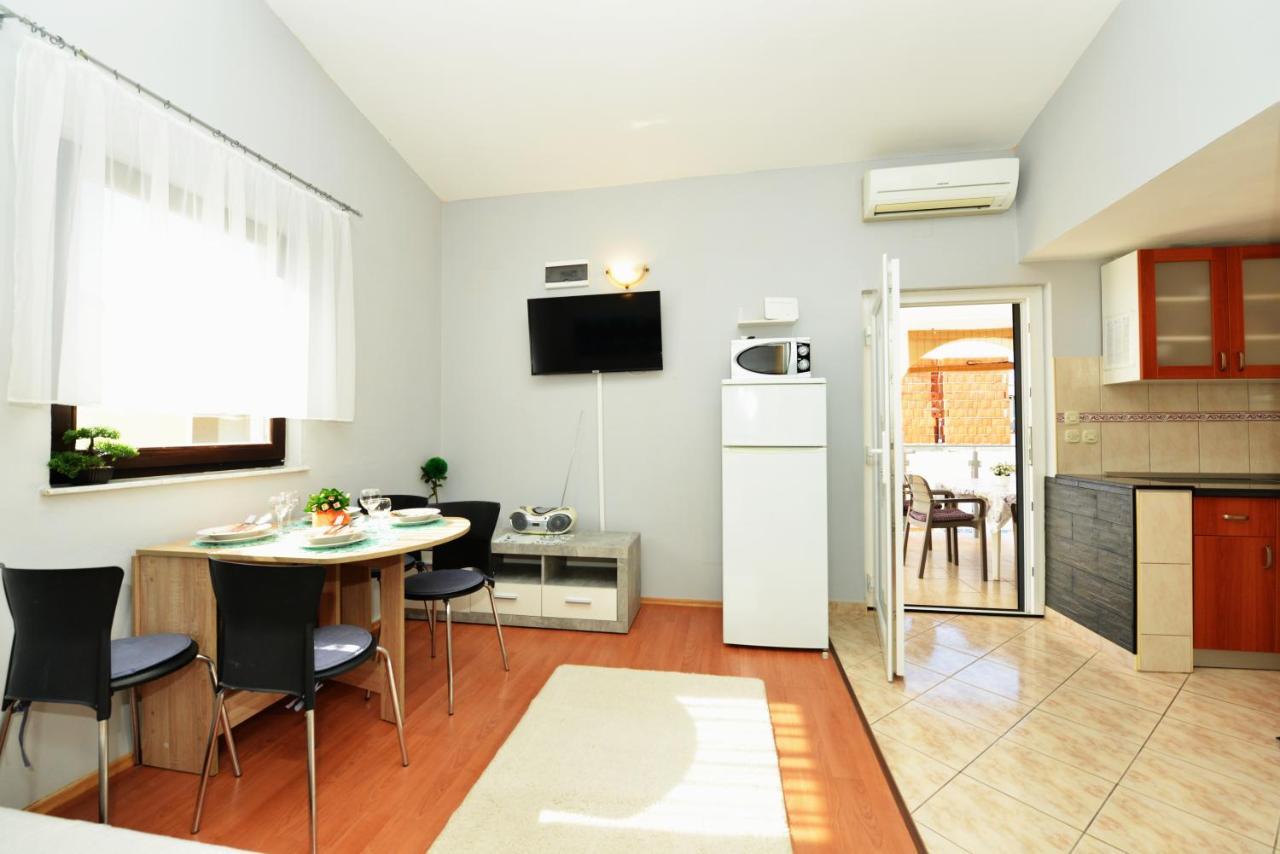 Apartment Lavender Vir Kültér fotó